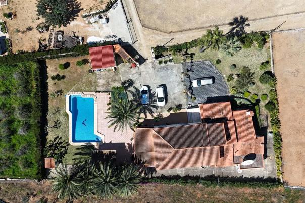 6 bed villa in Ondara