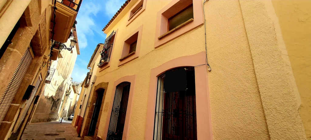 3 bed town house in Teulada
