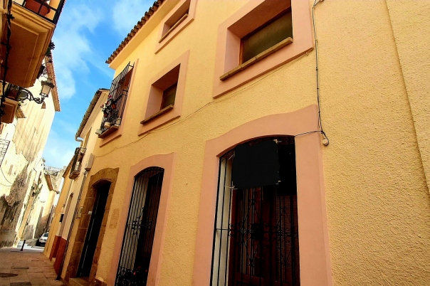3 bed town house in Teulada