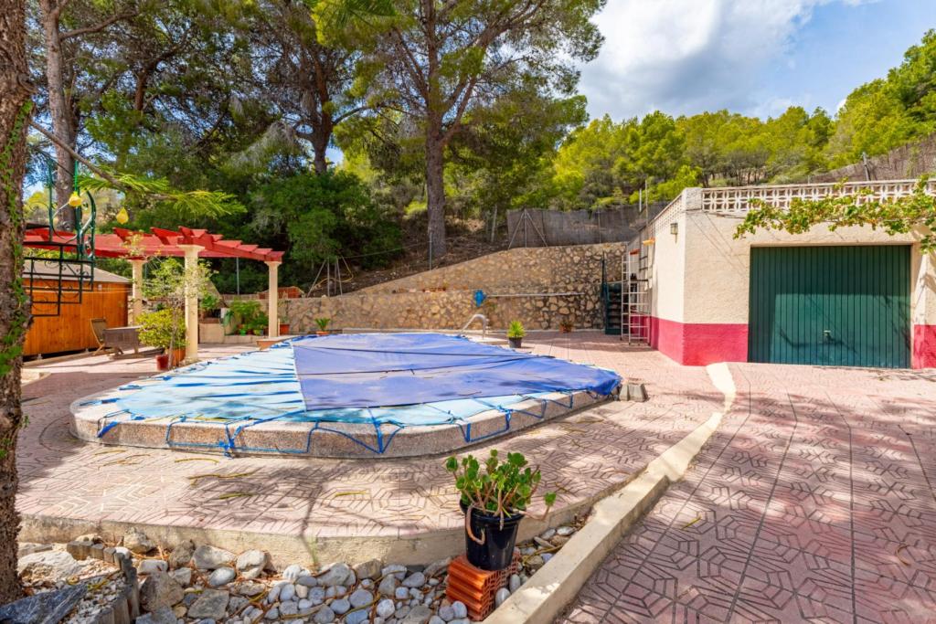 4 bed villa in Altea