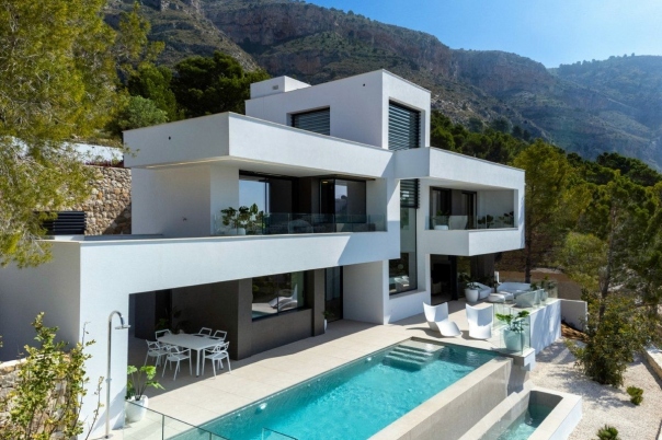 3 bed villa de lujo in Altea