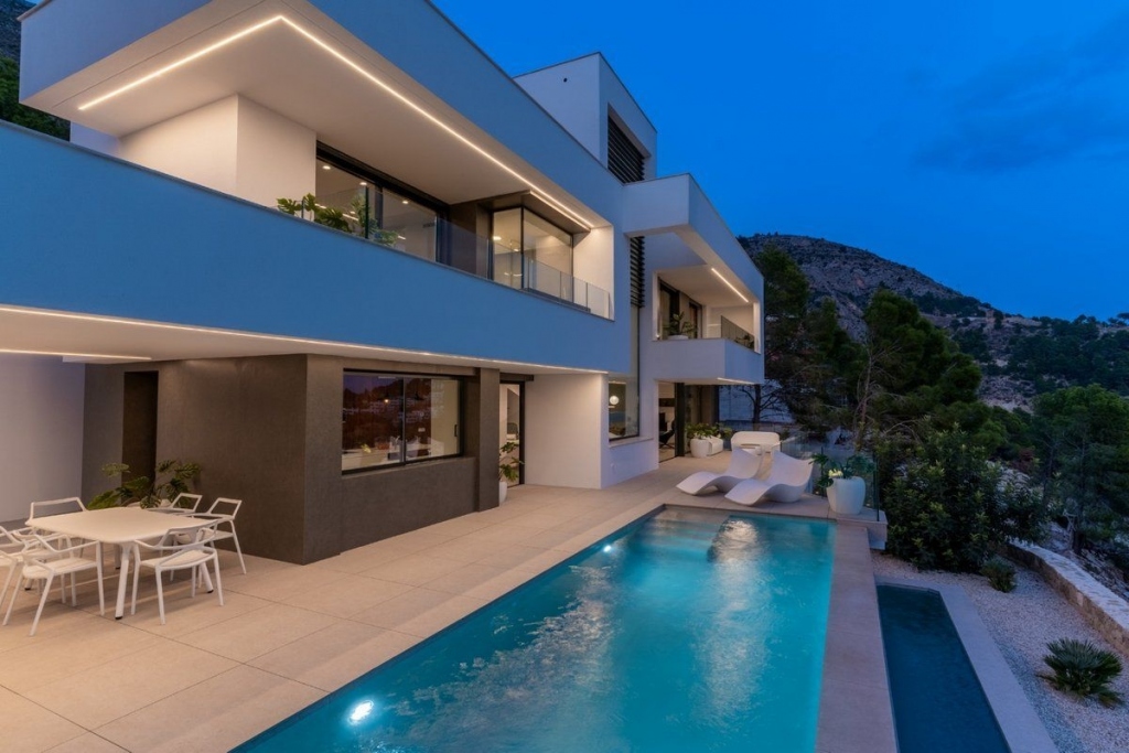 3 bed villa de lujo in Altea