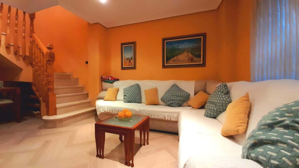 2 bed duplex apartment in Elche/Elx