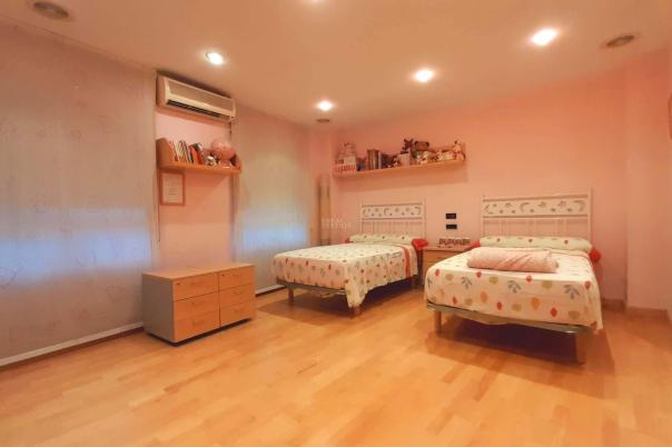 2 bed duplex apartment in Elche/Elx