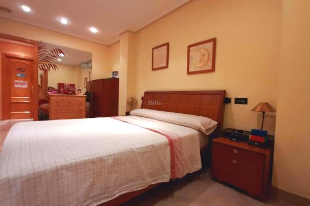 2 bed duplex apartment in Elche/Elx