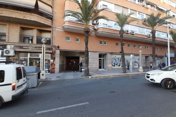 2 bed duplex apartment in Elche/Elx