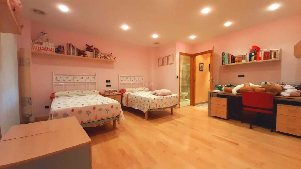 2 bed duplex apartment in Elche/Elx