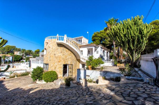 4 bed villas in Benissa