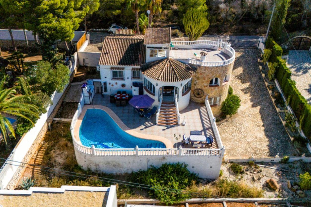 4 bed villas in Benissa