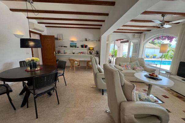 3 bed villa in Moraira