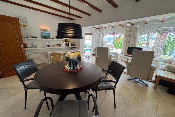 3 bed villa in Moraira