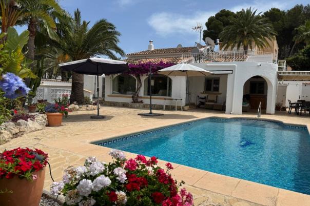 3 bed villa in Moraira