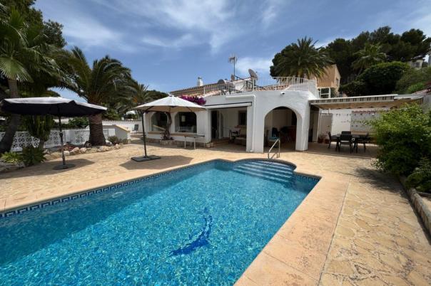 3 bed villa in Moraira