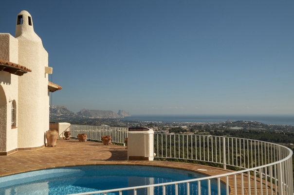 5 bed villa in Alfaz del Pi