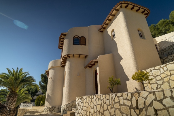 5 bed villa in Alfaz del Pi