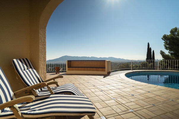 5 bed villa in Alfaz del Pi