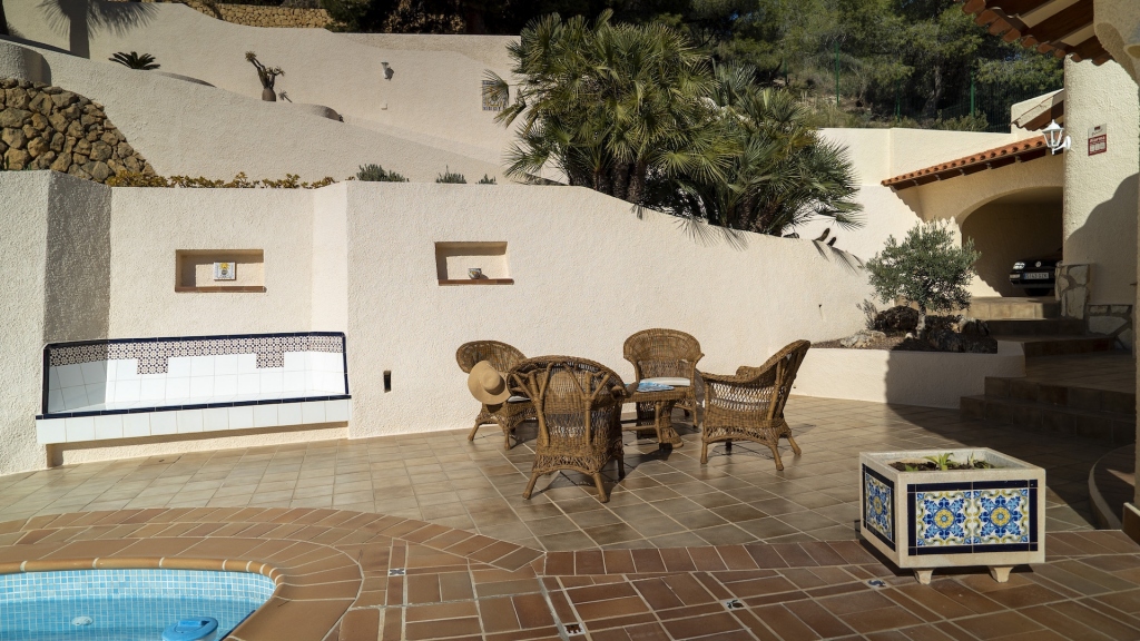 5 bed villa in Alfaz del Pi