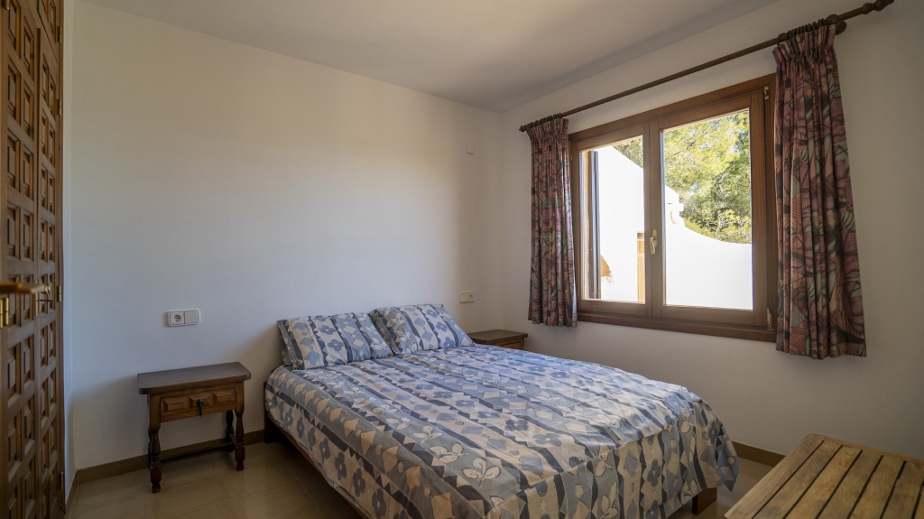 5 bed villa in Alfaz del Pi