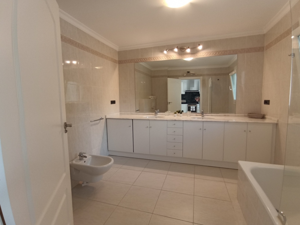2 bed apartment in Benissa