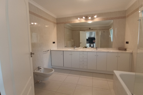 2 bed apartment in Benissa