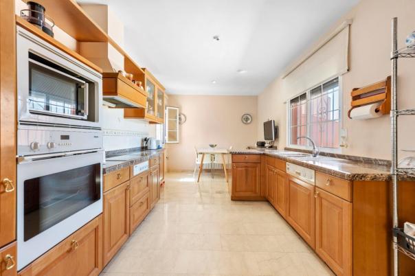 4 bed villa in Albir