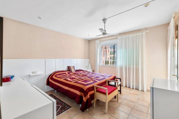 4 bed villa in Albir