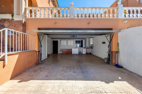 4 bed villa in Albir