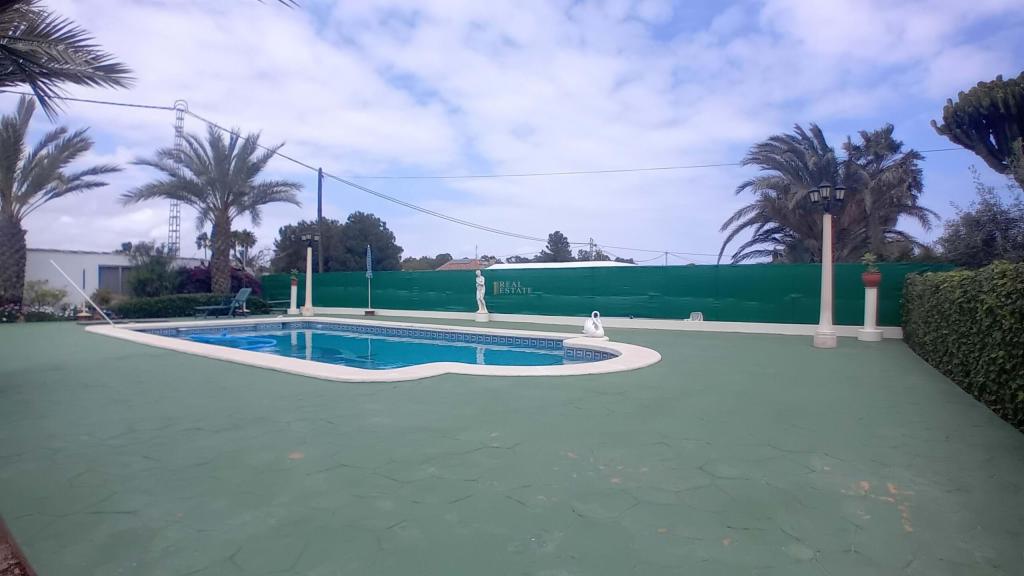 5 bed apartment in Elche/Elx