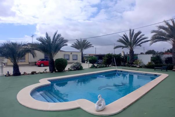 5 bed apartment in Elche/Elx