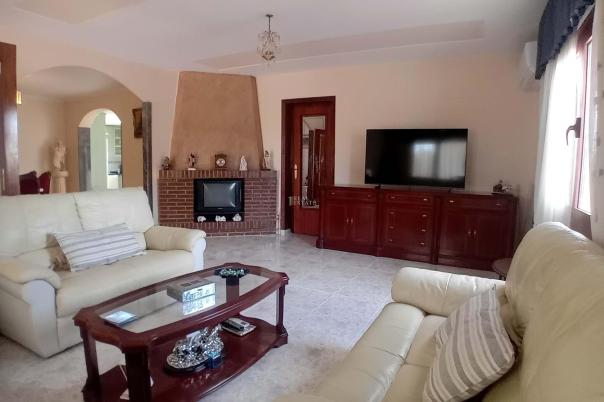 5 bed apartment in Elche/Elx