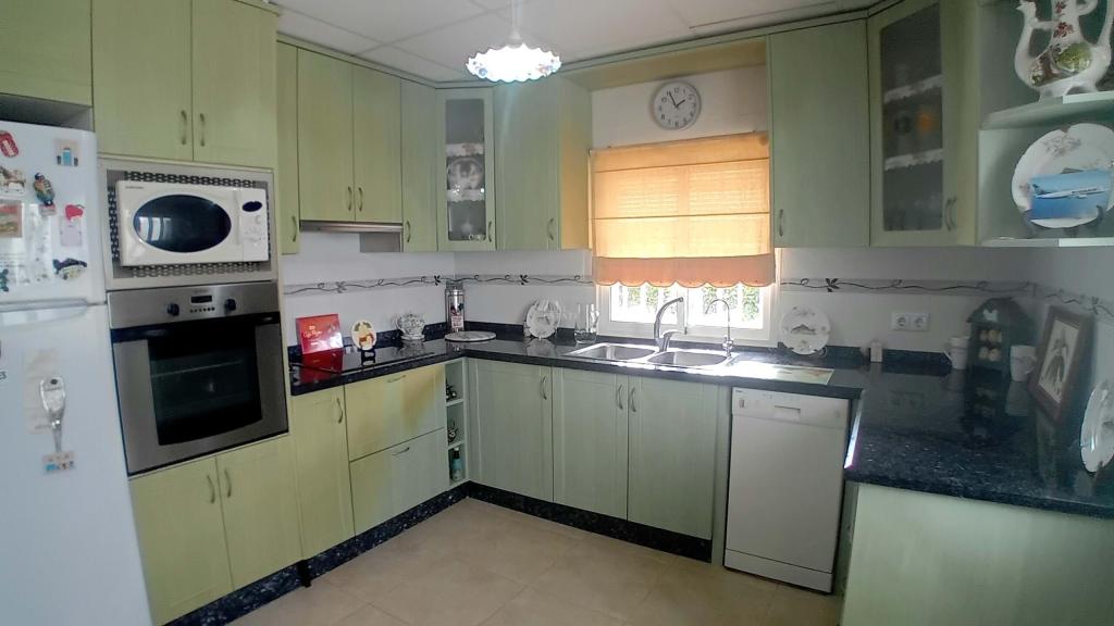 5 bed apartment in Elche/Elx