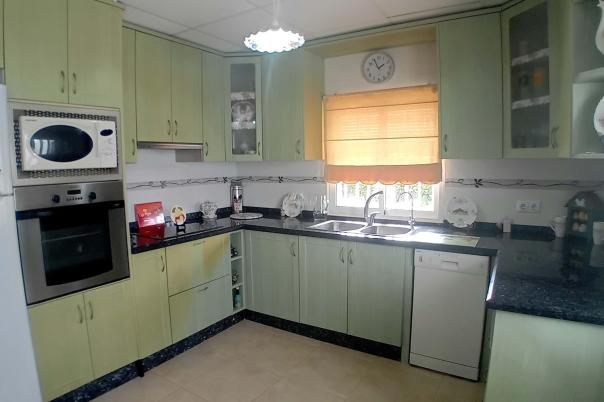 5 bed apartment in Elche/Elx