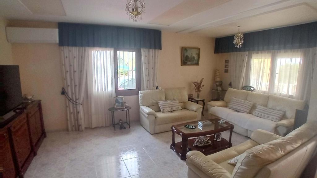 5 bed apartment in Elche/Elx
