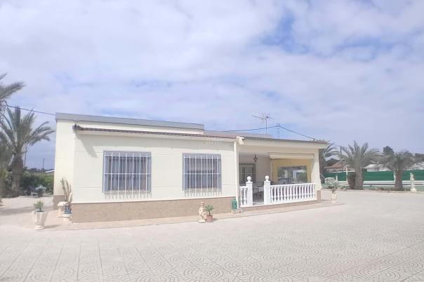 5 bed apartment in Elche/Elx