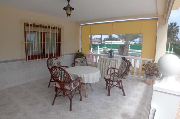 5 bed apartment in Elche/Elx