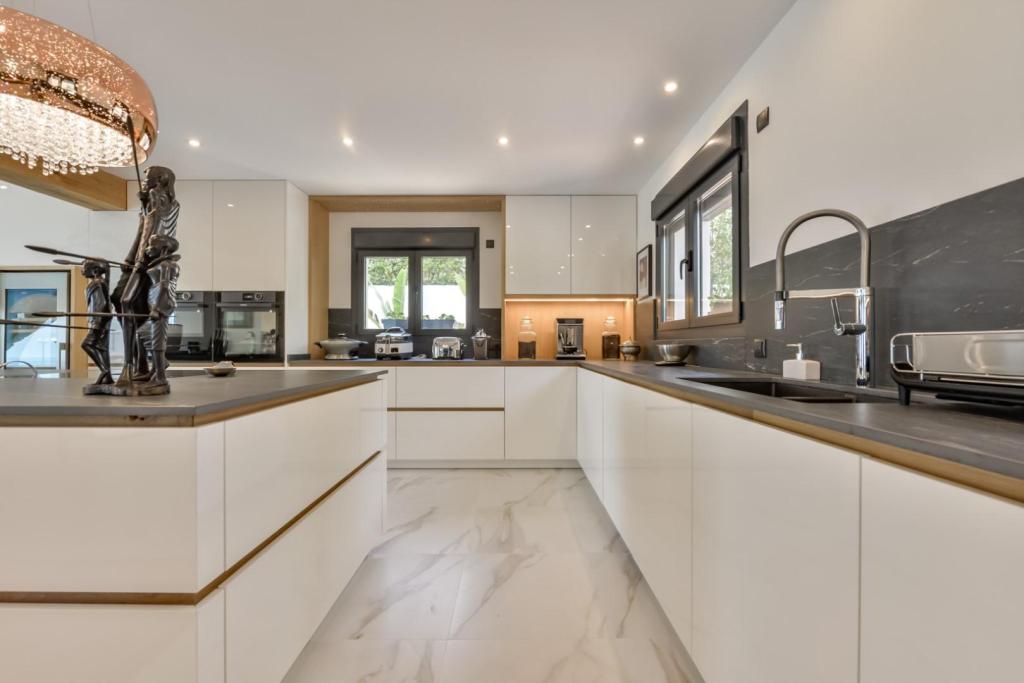 4 bed villas in Benissa