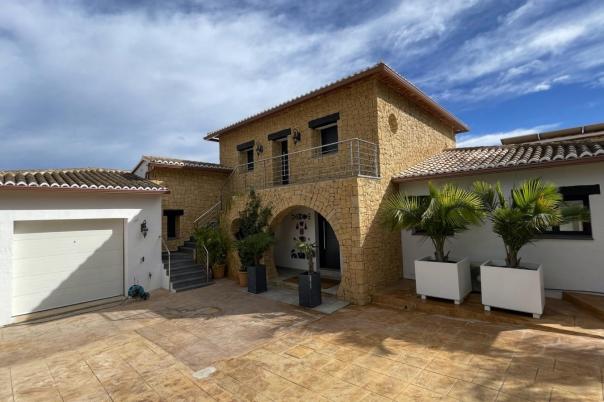 4 bed villas in Benissa