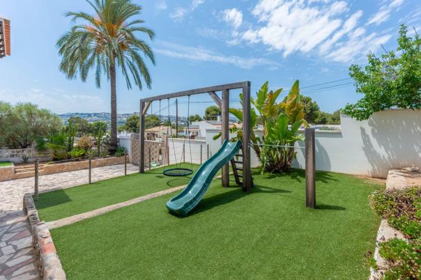 7 bed villas in Moraira