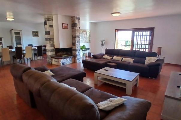 4 bed villa in Nucia (la)