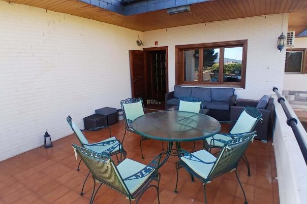 4 bed villa in Nucia (la)