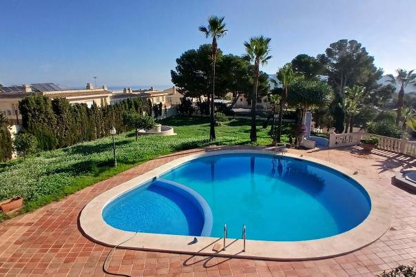 4 bed villa in Nucia (la)