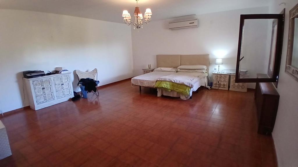 4 bed villa in Nucia (la)