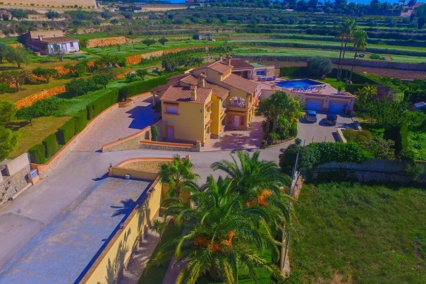 8 bed villa de lujo in Benissa