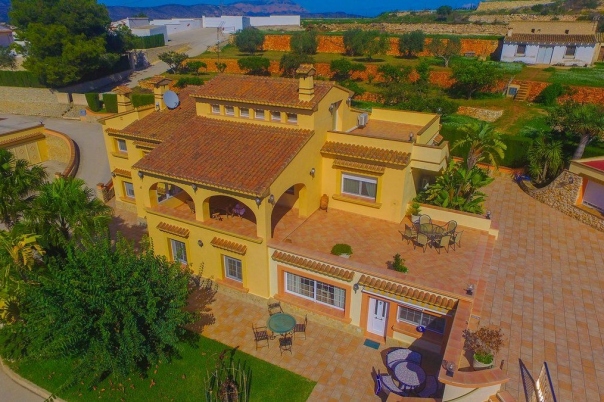 8 bed villa de lujo in Benissa
