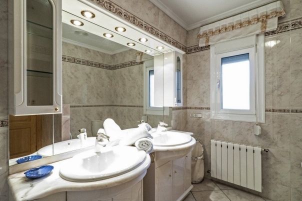 8 bed villa de lujo in Benissa