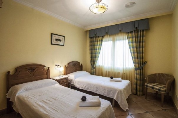 8 bed villa de lujo in Benissa