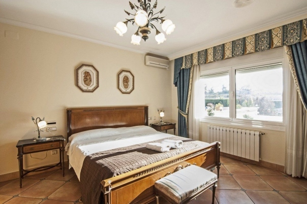 8 bed villa de lujo in Benissa