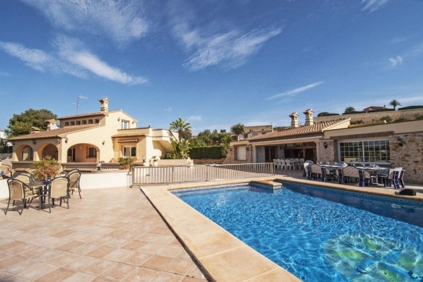 8 bed villa de lujo in Benissa