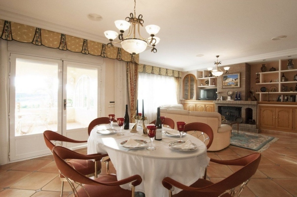 8 bed villa de lujo in Benissa