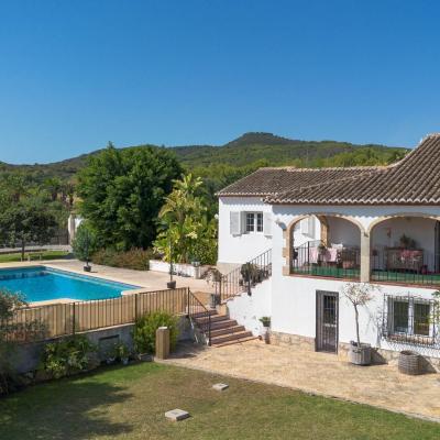 5 bed country houses - fincas in Javea